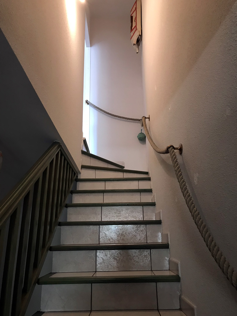 Maison de ville sur canal