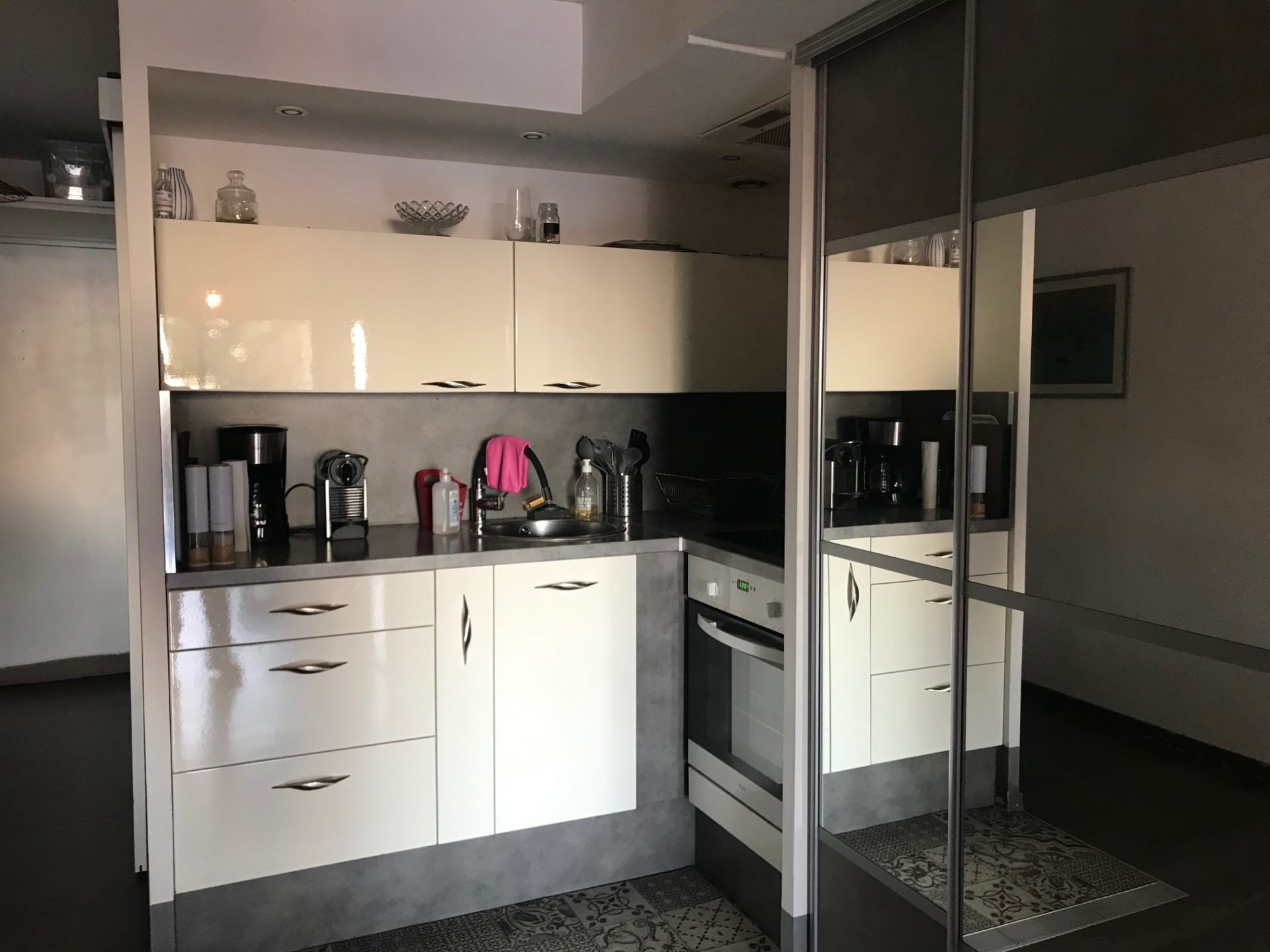 T2 piscine, clim, parking