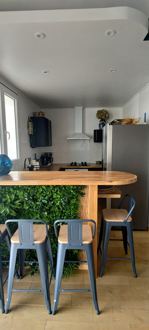 T3 Quartier Haut vue mer clim garage