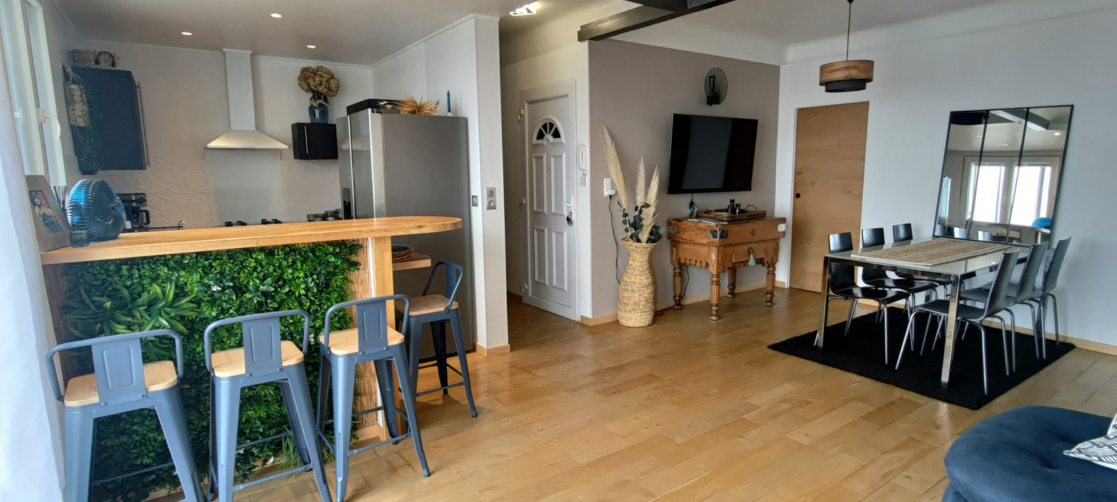 T3 Quartier Haut vue mer clim garage