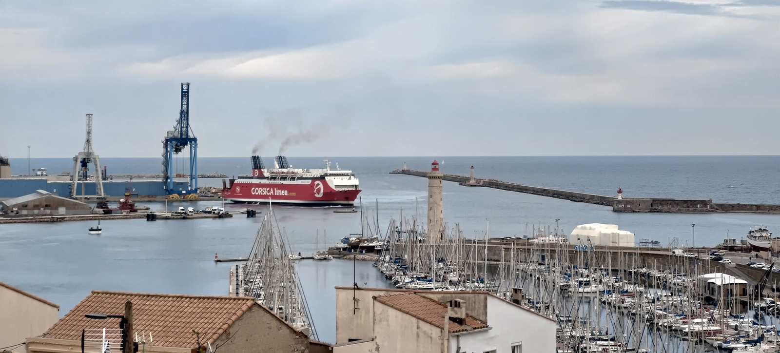 T3 Quartier Haut vue mer clim garage