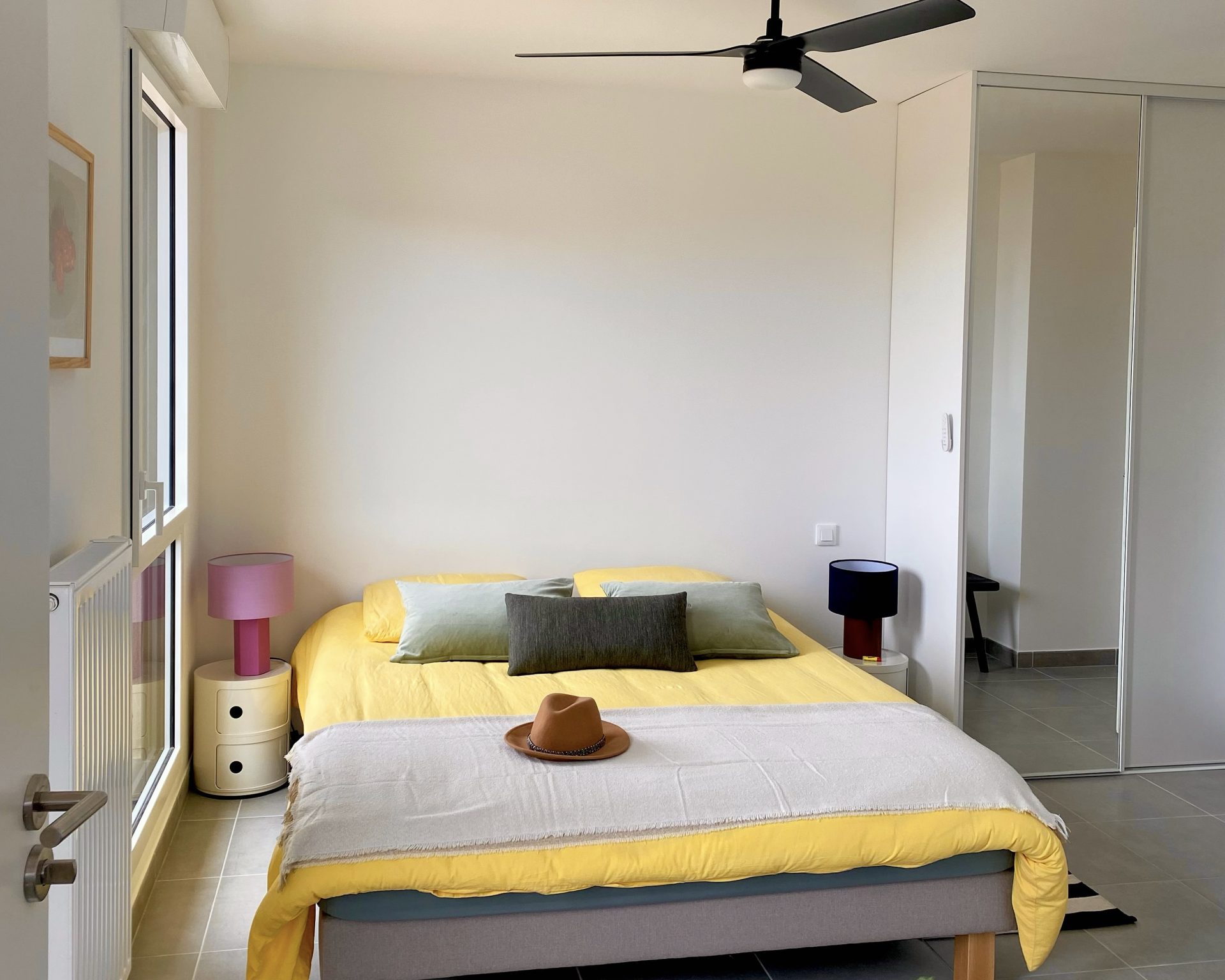 T2 Revest climatisé terrasses vue mer étang ville parking