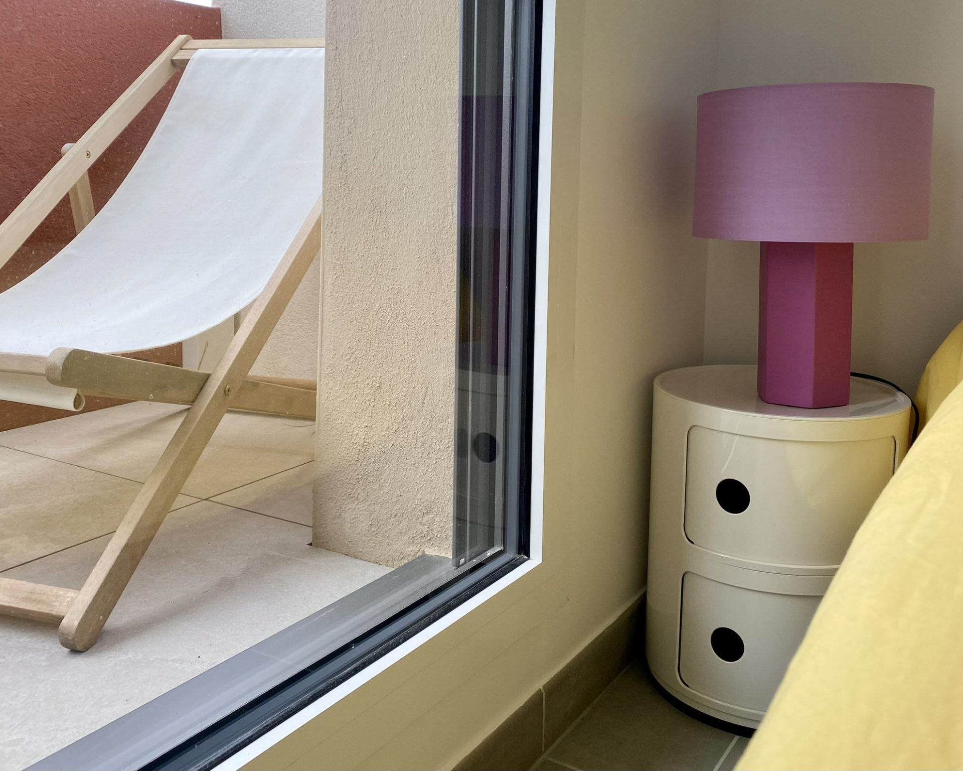 T2 Revest climatisé terrasses vue mer étang ville parking