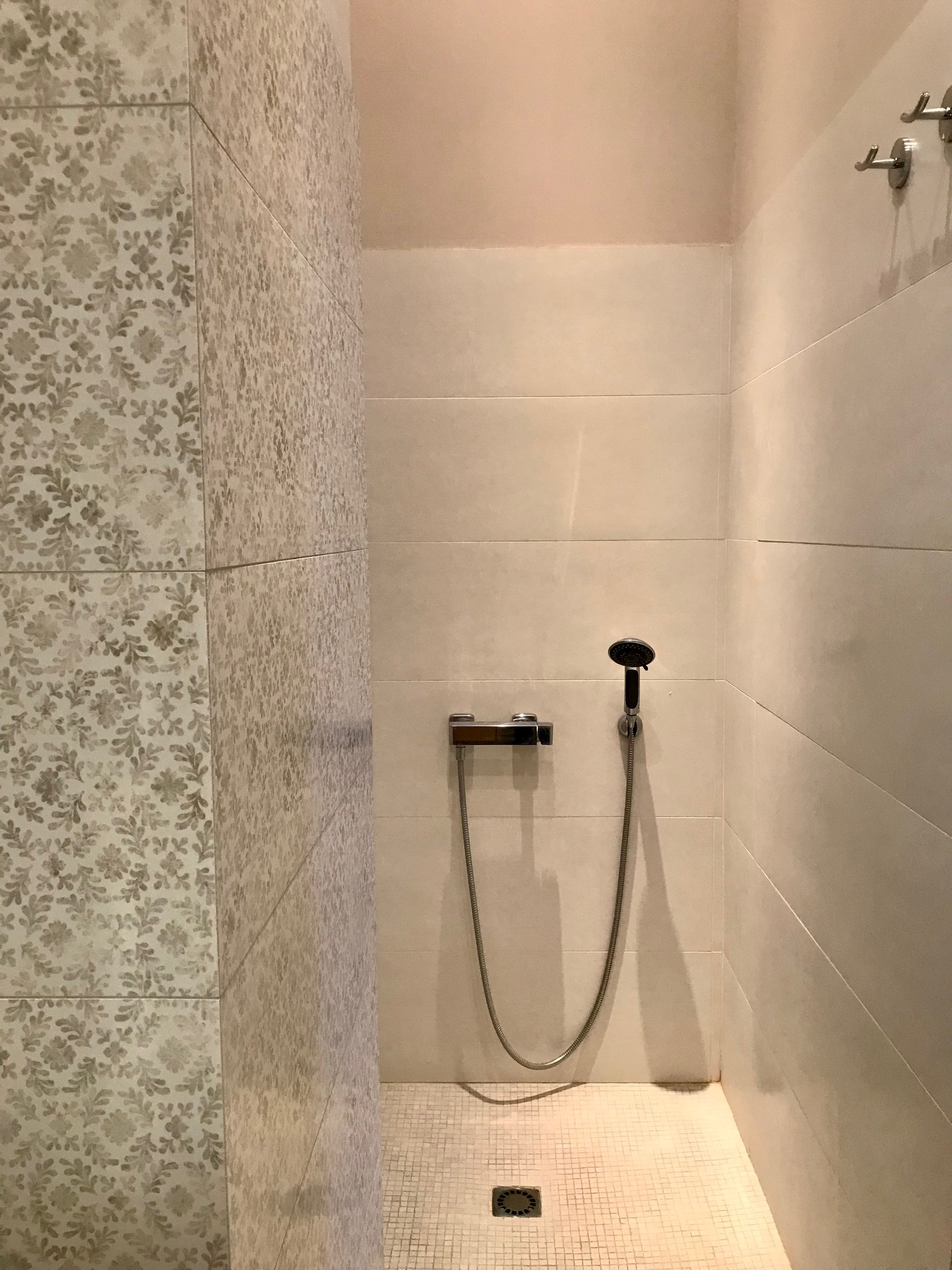 Élégant T2 climatisé vue canal