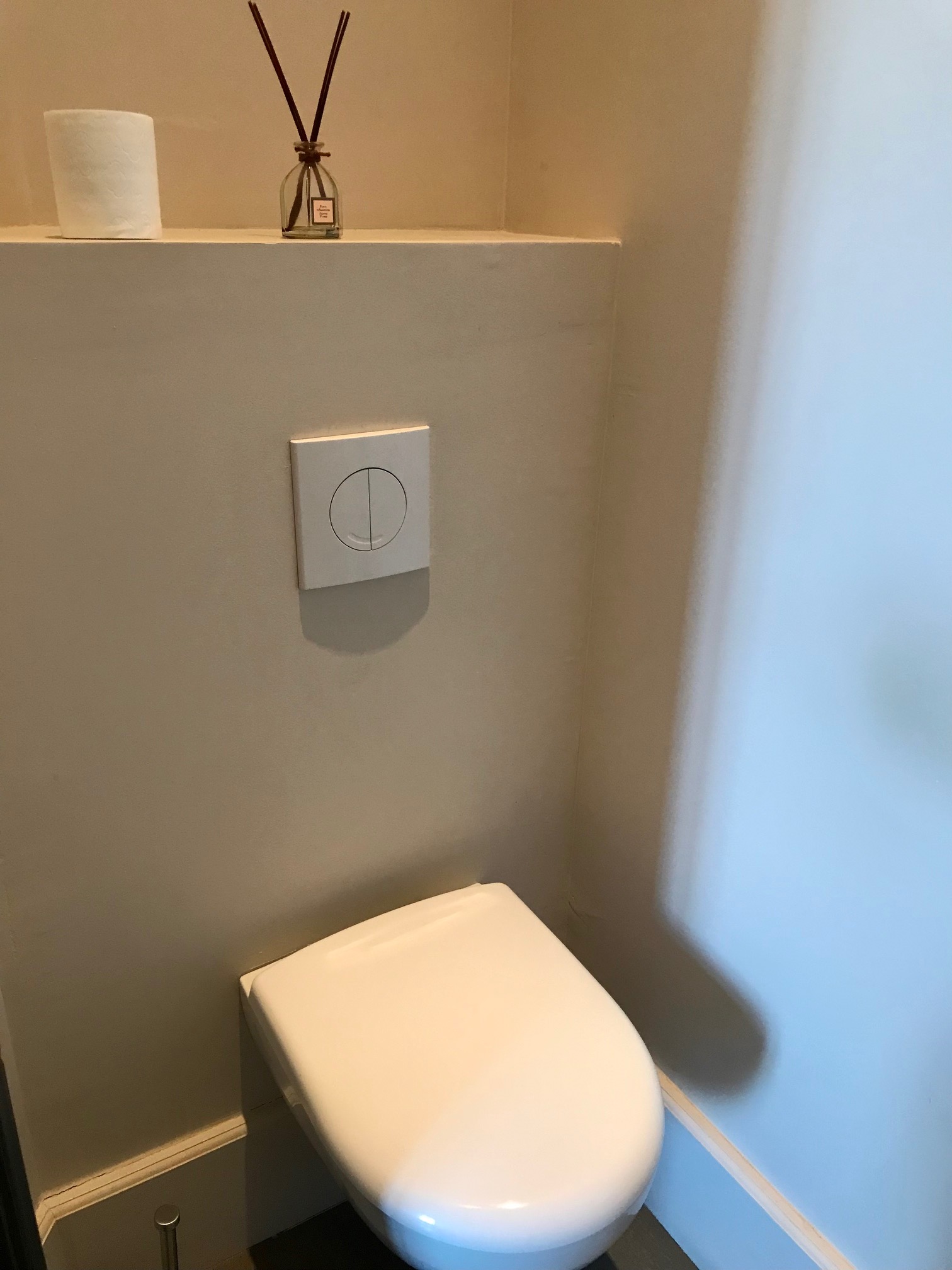 Élégant T2 climatisé vue canal