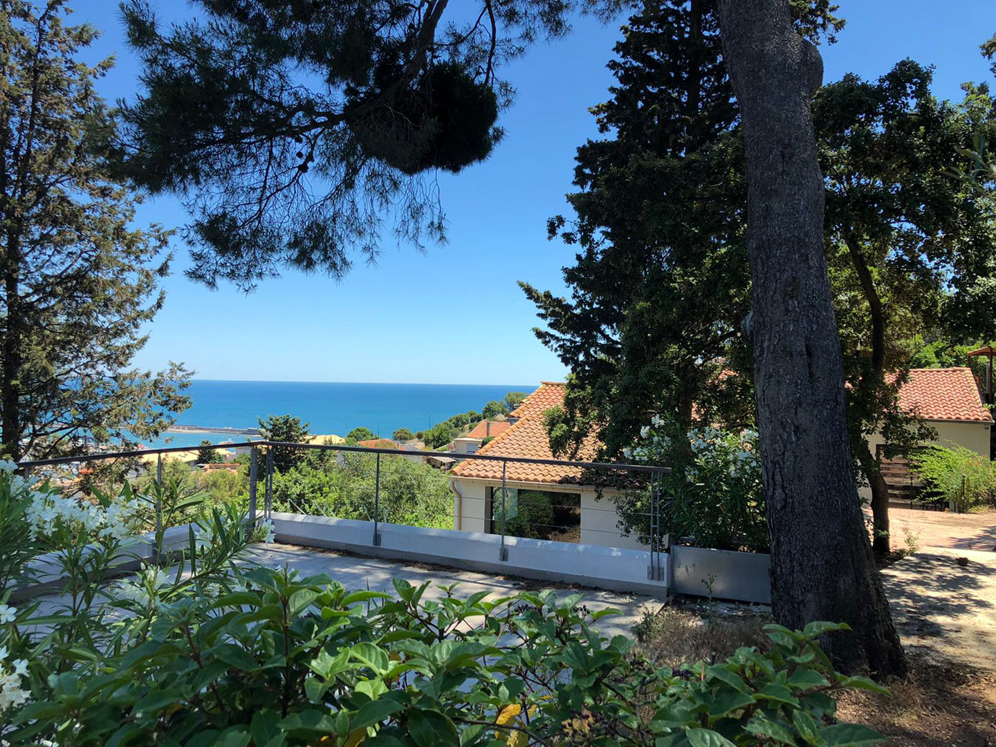 Villa piscine Saint Clair Sémaphore vue ville et mer