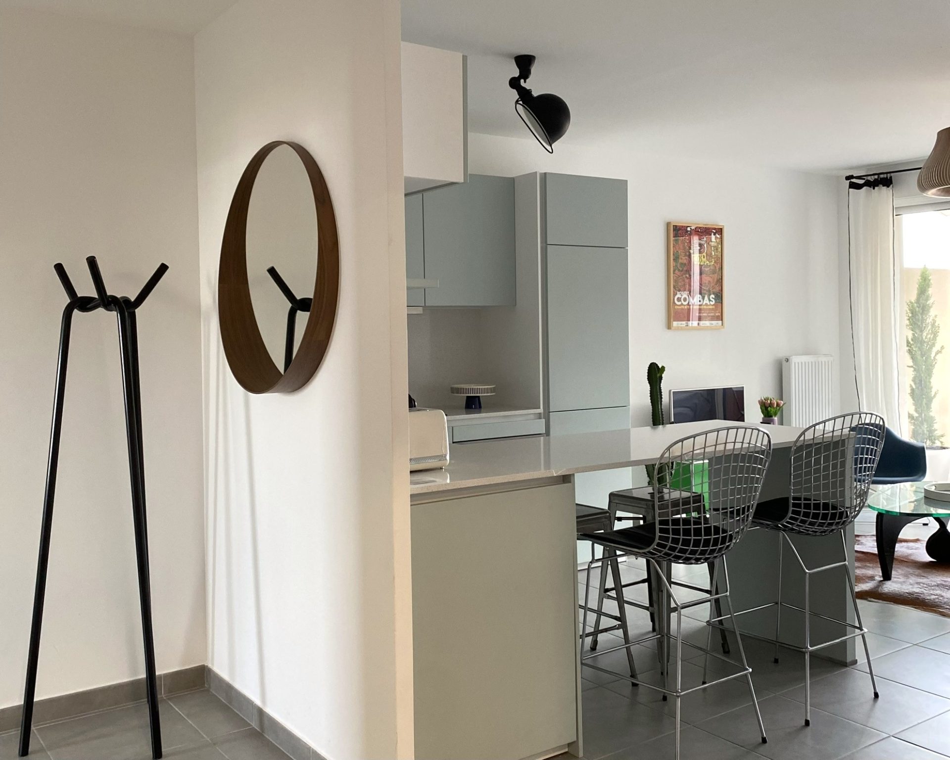 T2 Revest climatisé terrasses vue mer étang ville parking