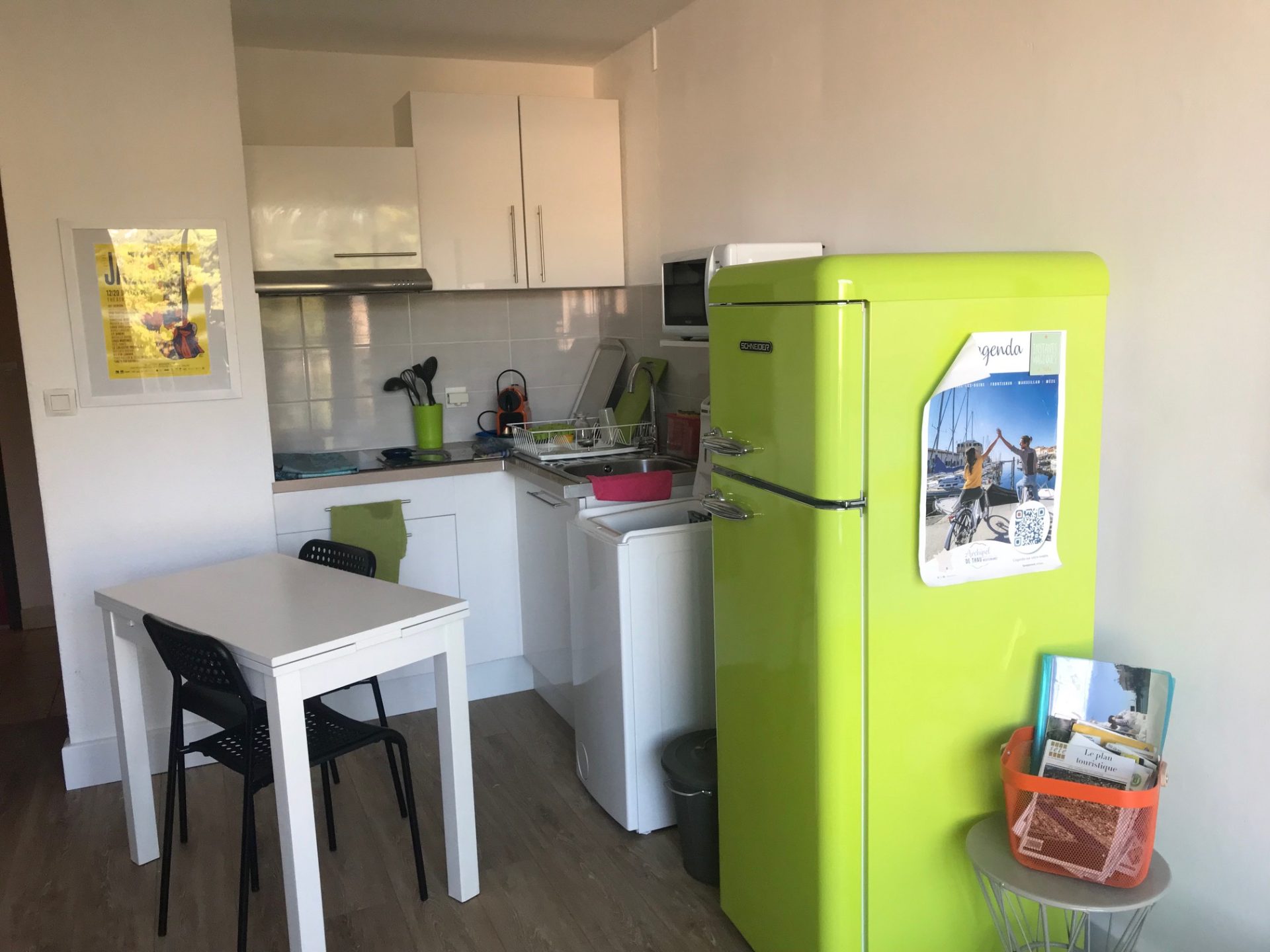 T2 Quilles plage, parking