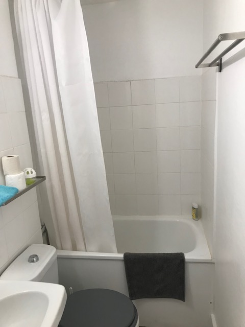 T2 Quilles plage, parking